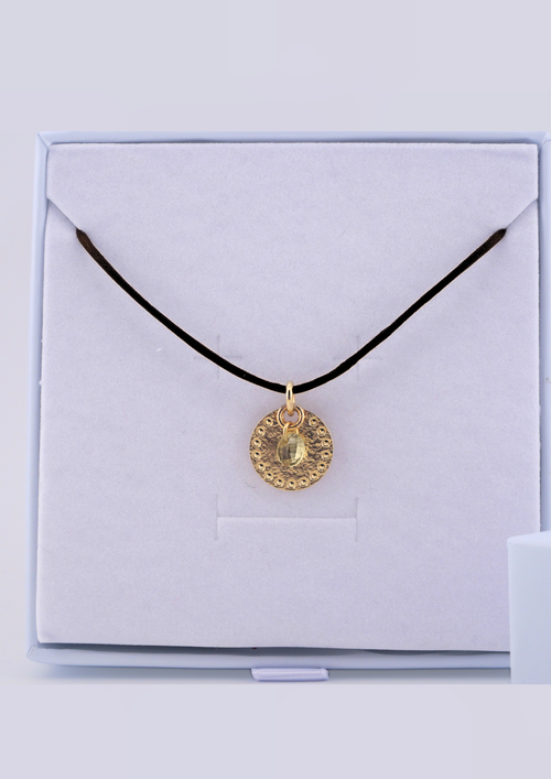 Collier Clair de Lune avec quartz vert, bijou délicat et lumineux.